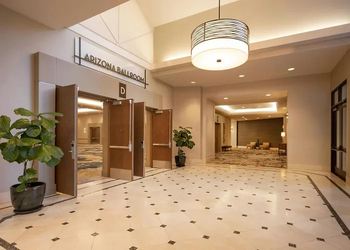 Hotel Delta By Marriott Phoenix 3*