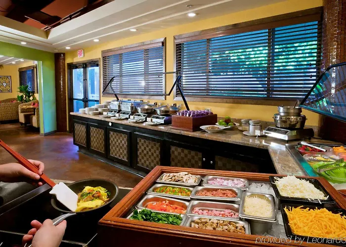 Delta By Marriott Phoenix 3*