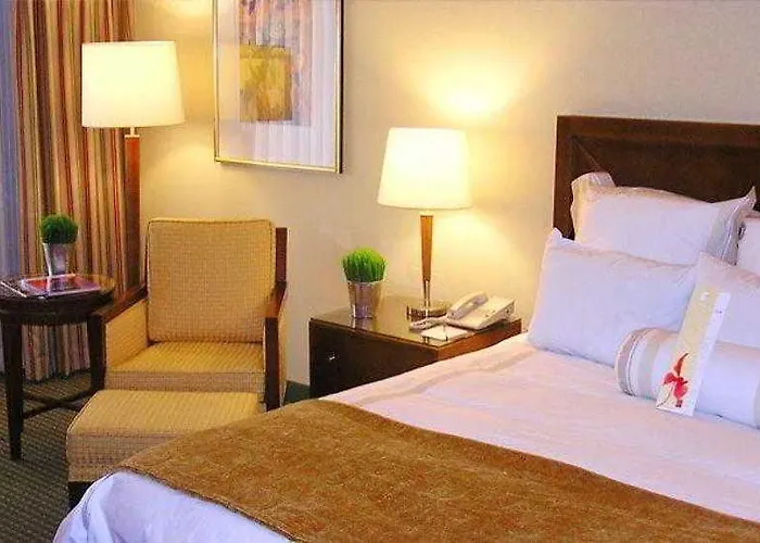 Delta By Marriott Phoenix 3*